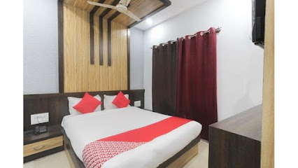 OYO 47823 Juju Residency