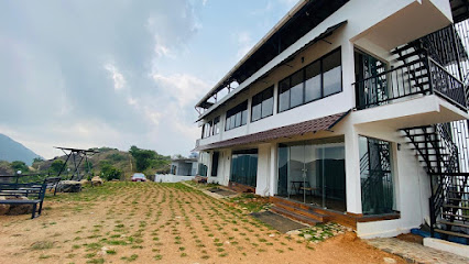 Hill Monk - Whispering Mist Resort Vagamon
