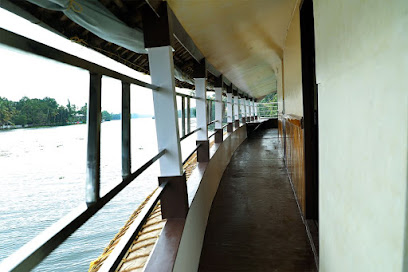 Venisa House Boat - Deluxe 4BH