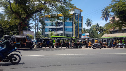 OYO 71877 Kareemz Arcade