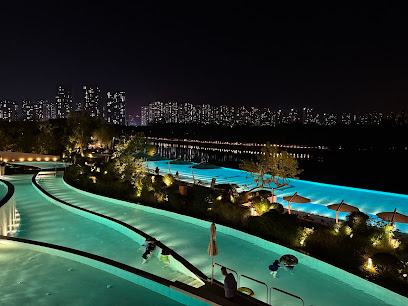 Qinghe Peninsula Hot Spring Resort Hotel