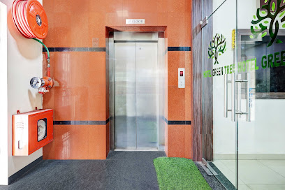 Townhouse Dabagardens Near Railway Station