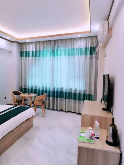 Qiaojia Yuntian Hotel