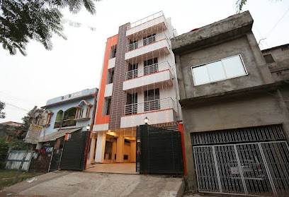 Flagship Near Anisabad Golambar