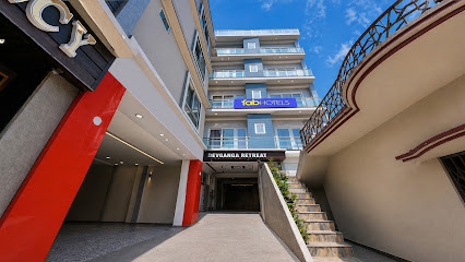 FabHotel Dev Ganga Stay