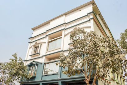 Hotel O Welcome Inn Near DN Regalia