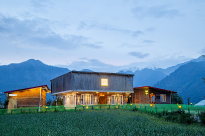 Hiraeth - Boutique Chalet Shangarh, Sainj Valley