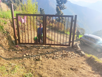 Ramola Home Stay