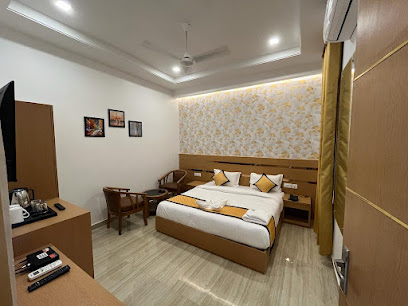 Royal Casa Gomtinagar