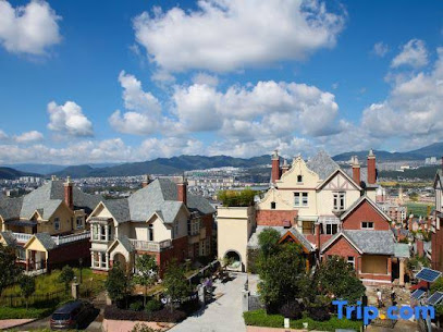 Dongshan No.92 Hot Spring Courtyard