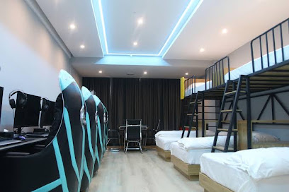 Whitebeard E-sports Hotel