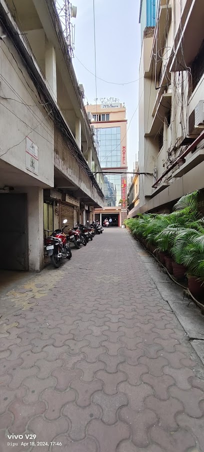 J P Hotel Heights Roof Top Restaurant