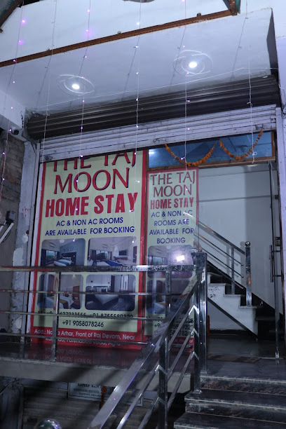 Hotel The Taj Moon