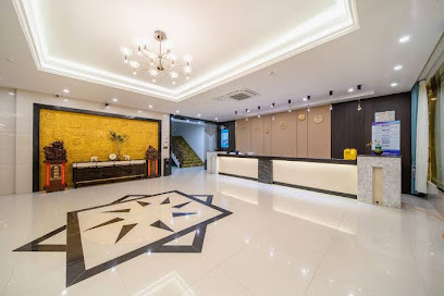 XinjiangShunchang Hotel