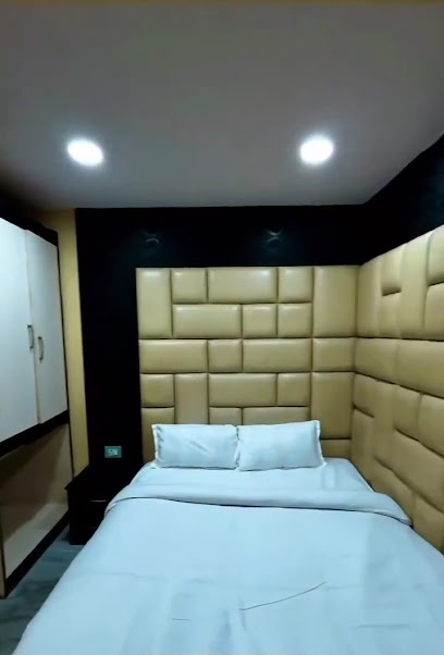 Hotel Shreenika Inn