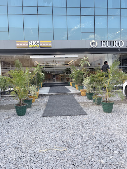 Euro Hotel