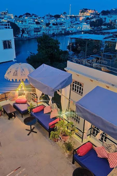 Hotel Dhola Ghat Haweli
