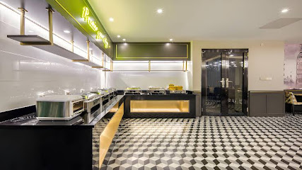 City Premier Hotel