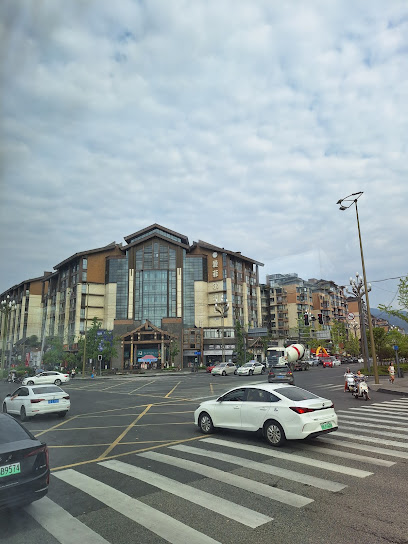 爱菲尔酒店