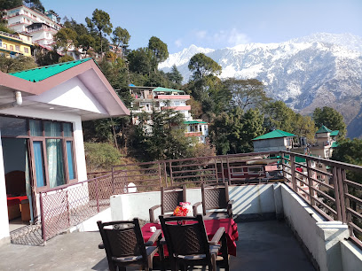 Pause Dwelling Palace