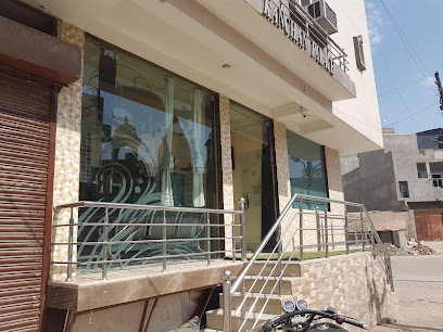 Juststay Kanchan palace guest House