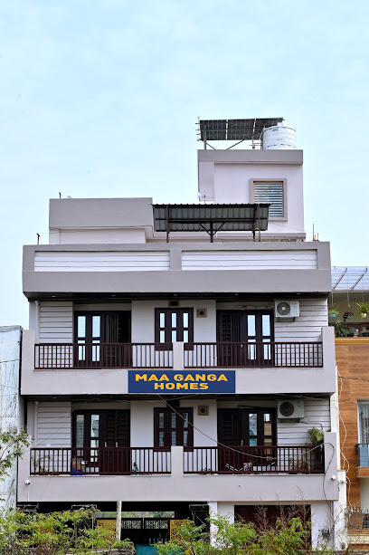 Maa Ganga Homes( Unmarried Couples NOT Allowed)