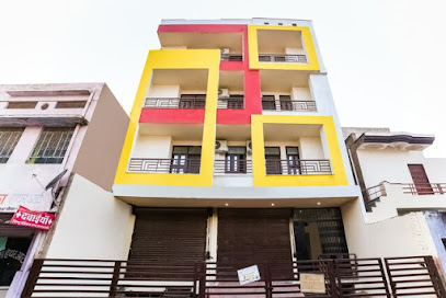 OYO Hotel Redstone