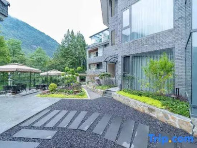 Nature House