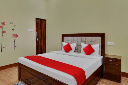 Hotel O Takrohi Hospital Road Madhuraj Palace