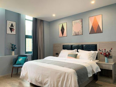 AMOUR HOTEL
