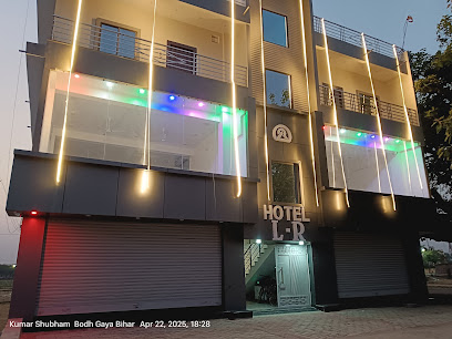 HOTEL O L R