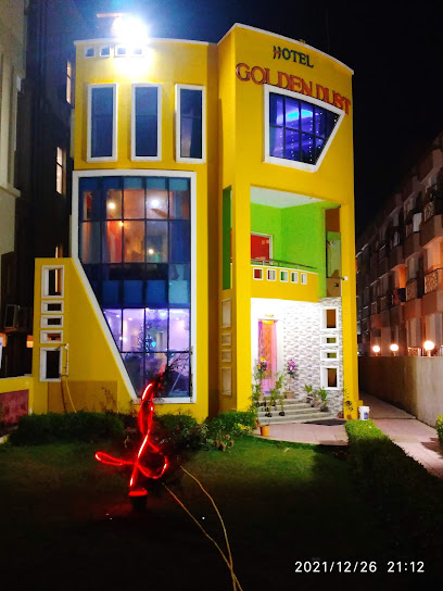Hotel Golden Dust Royal