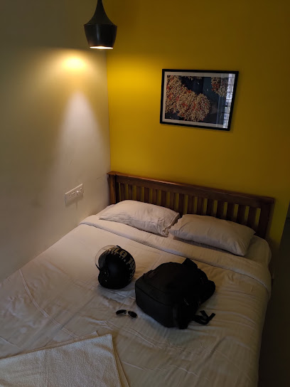 OYO Home 35593 Elegant Stay Near Lulu Mall