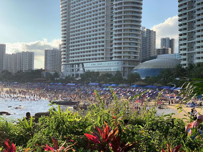 Silver Beach Seaview Holiday Inn