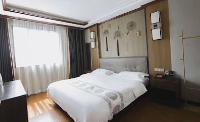 Chibi Yalong Bay Business Hotel