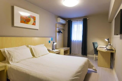 锦江之星上海国际旅游度假区康新公路酒店