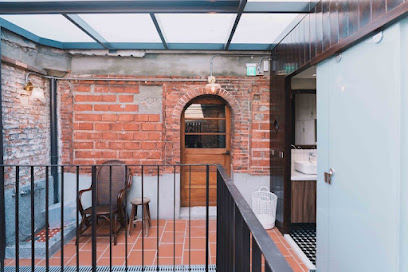 洛津做夢-鹿港包棟民宿 Chòe-bāng House