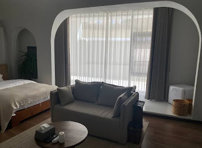 相逢不晚SilveryMoonlight|慢城供氧设计师民宿