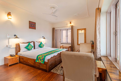 Treebo Vitasta Villa