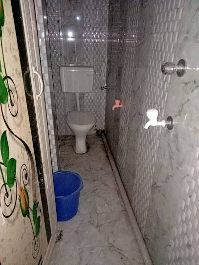 SPOT ON 84012 Puri HT Lodge