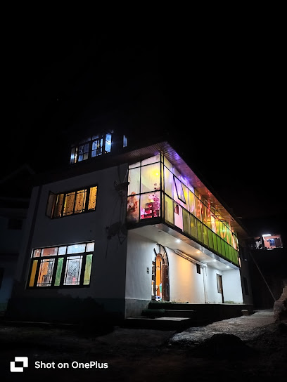 Khushboo Hotel Gagangir