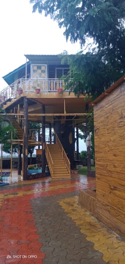 Revolving Farm House