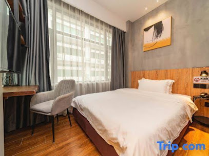 MAIA Hotel