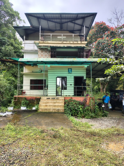 Cheruvathoor Cottage/resort/home stay/valparai/bestresortvalparai/budgetfriendlyresortvalparai/forest stay/forest resort