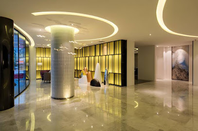 Orange Hotel Select