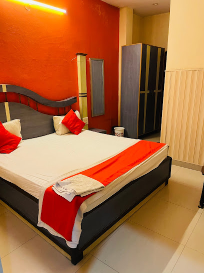 OYO 9927 Hotel Prakash INN