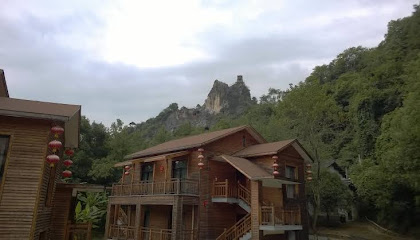 桐庐红灯笼小木屋