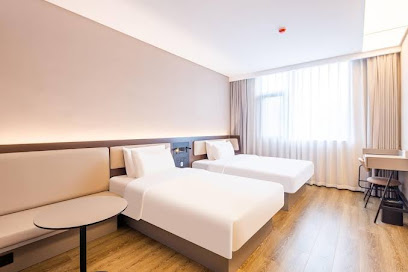 Hanting Hotel Xuchang Bayi Road