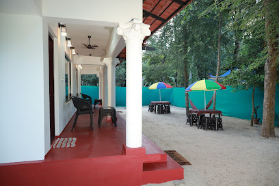 Kadal Beach house