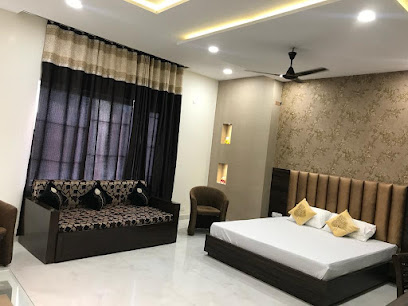 Hotel Nanak Niwas
